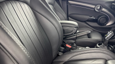 MINI Hatchback 1.5 Cooper Exclusive Premium 5dr Auto Petrol Hatchback